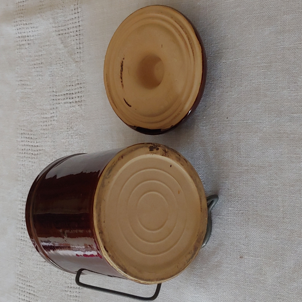 Vintage Stoneware Country Crock - Picture 8 of 16